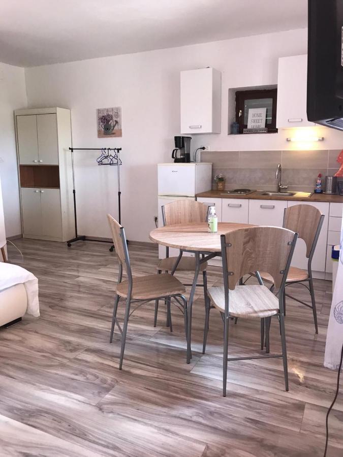 Apartments Lucija Solaris شيبينيك المظهر الخارجي الصورة