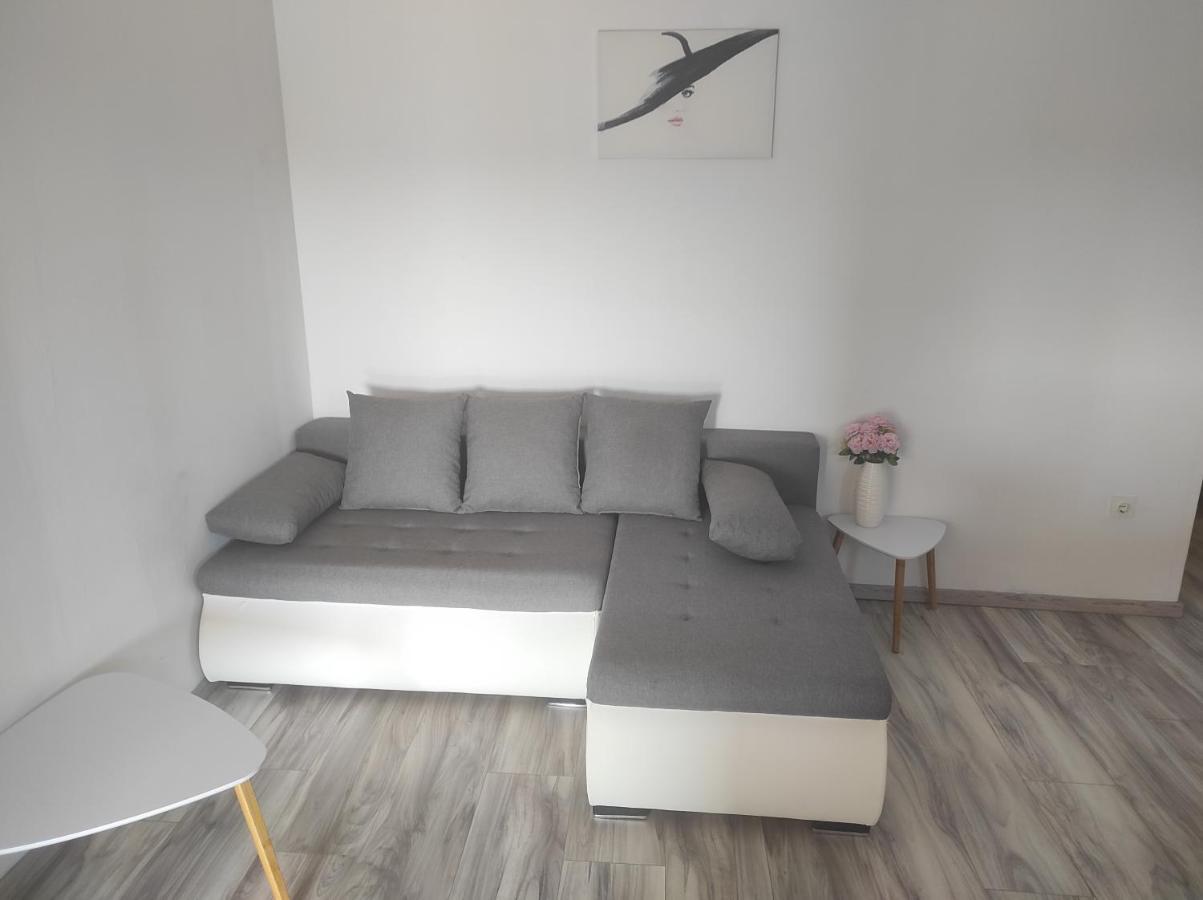 Apartments Lucija Solaris شيبينيك المظهر الخارجي الصورة